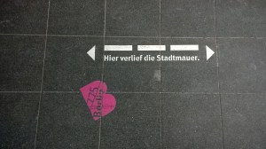 Fast wären wir dagegen gerannt